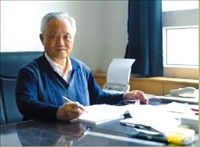 汤中立