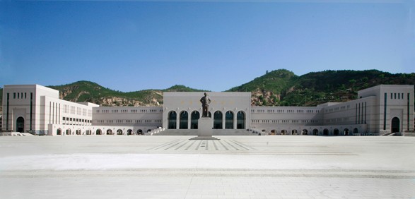 延安干部培训教育基地-延安革命纪念馆